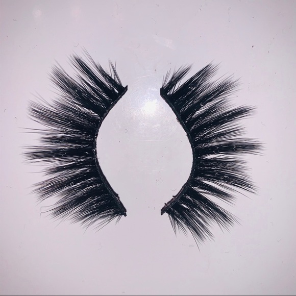 💎5/$25💎 Wispies High-Quality Mink Eyelashes - Picture 2 of 5